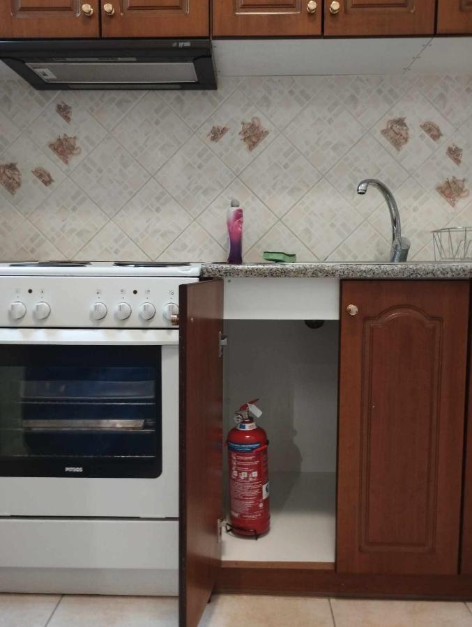 Sunchaser Apartments อีกูเมนิทซา ภายนอก รูปภาพ